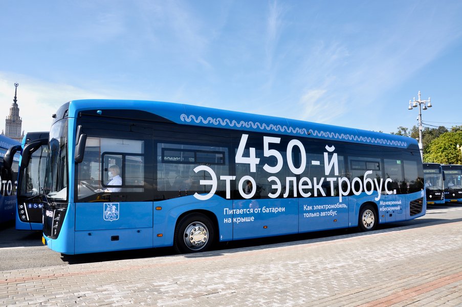 На маршруты Москвы вышел 450-й электробус