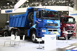 Руководители «КАМАЗа» готовятся к выставке «COMTRANS 2019»